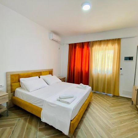 Bunec Seascape Villa Piqeras Zewnętrze zdjęcie